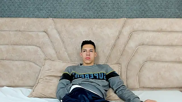 thiago19s online show from 12/12/24, 07:26