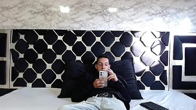 thiago19s online show from 01/14/25, 12:24