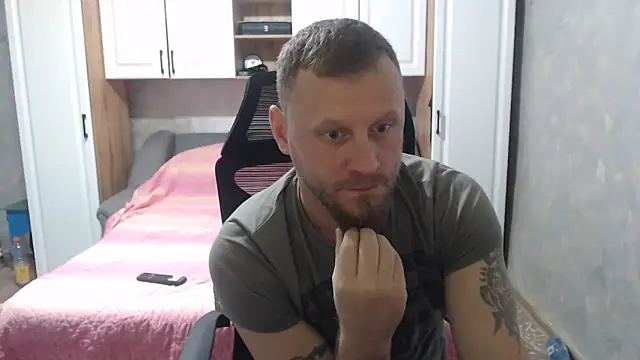 ANGELALEXYNO2024 online show from 10/29/25, 06:09