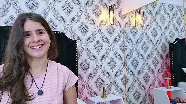 LexaDeRusso online show from 11/21/25, 07:56