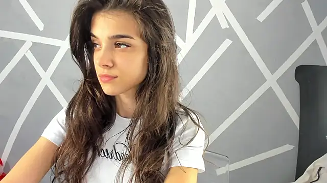 BabyAylin online show from 12/03/24, 11:33