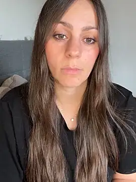 Snapshot of Loella-Rose chatting on 09/27/25, 01:38 Loella-Rose online show from 09/27/25, 01:38