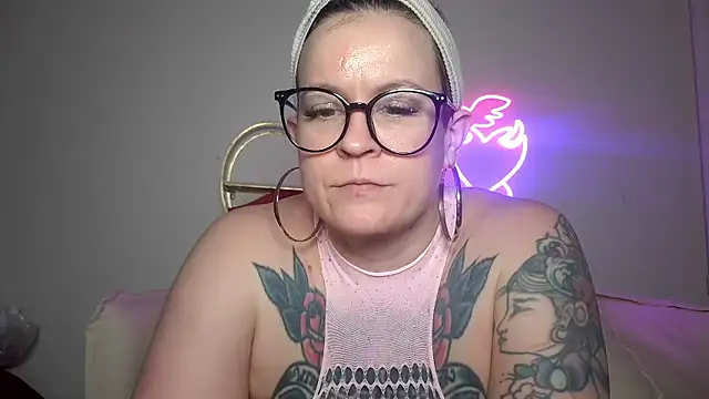 quinnmariexo online show from 01/17/26, 09:29