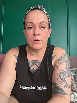 quinnmariexo online show from 04/04/26, 05:21