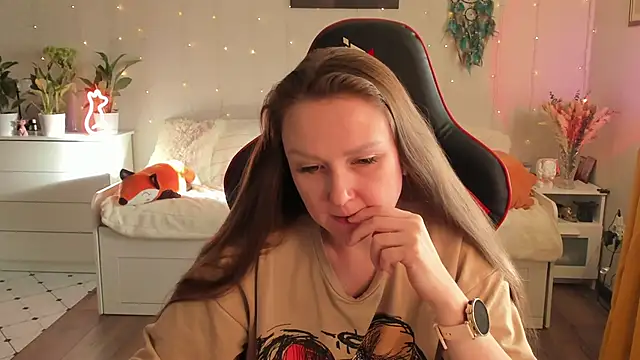 desperatehousewife   online show from 01/31/25, 10:42