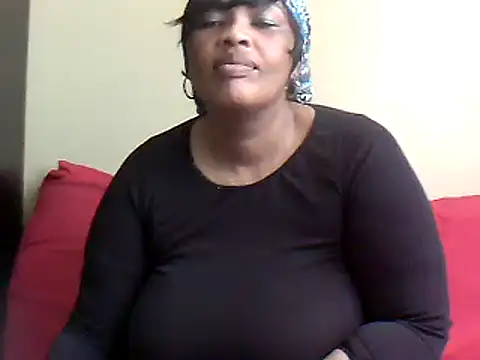 SexxyBoob online show from 11/30/25, 06:28