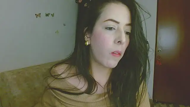 Snapshot of ella_peck chatting on 05/12/26, 03:47 ella peck online show from 05/12/26, 03:47