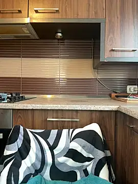 Hotmomcheckk  online show from 03/16/25, 08:21