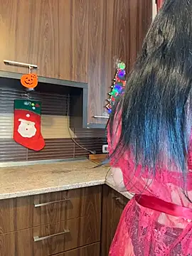 Hotmomcheckk  online show from 12/17/25, 11:16