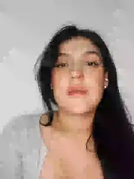 Snapshot of Sophie-hatter chatting on 12/20/24, 02:41 Sophie-hatter online show from 12/20/24, 02:41