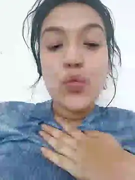 Snapshot of Sophie-hatter chatting on 12/24/24, 06:50 Sophie-hatter online show from 12/24/24, 06:50