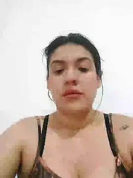 Snapshot of Sophie-hatter chatting on 12/27/24, 03:31 Sophie-hatter online show from 12/27/24, 03:31