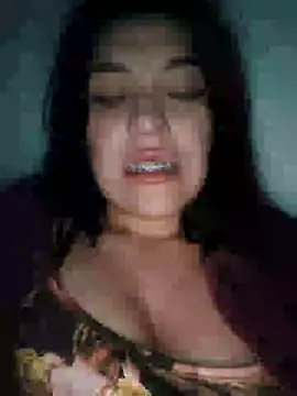 Snapshot of Sophie-hatter chatting on 12/28/24, 05:23 Sophie-hatter online show from 12/28/24, 05:23