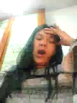 Snapshot of Sophie-hatter chatting on 01/10/25, 05:13 Sophie-hatter online show from 01/10/25, 05:13