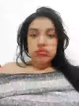 Snapshot of Sophie-hatter chatting on 01/18/25, 02:14 Sophie-hatter online show from 01/18/25, 02:14