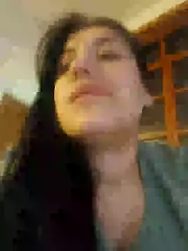 Snapshot of Sophie-hatter chatting on 02/01/25, 01:02 Sophie-hatter online show from 02/01/25, 01:02