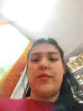 Snapshot of Sophie-hatter chatting on 02/07/25, 02:47 Sophie-hatter online show from 02/07/25, 02:47