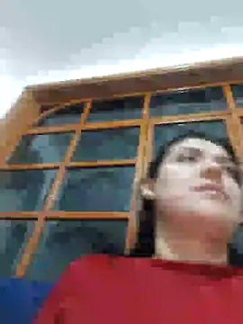 Snapshot of Sophie-hatter chatting on 02/08/25, 02:15 Sophie-hatter online show from 02/08/25, 02:15