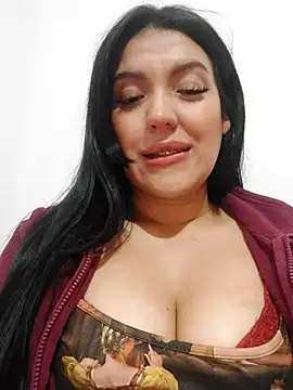 Snapshot of Sophie-hatter chatting on 02/23/25, 01:24 Sophie-hatter online show from 02/23/25, 01:24