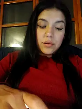 Snapshot of Sophie-hatter chatting on 03/08/25, 02:12 Sophie-hatter online show from 03/08/25, 02:12