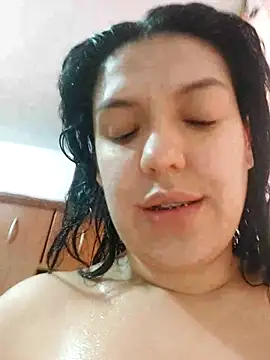 Snapshot of Sophie-hatter chatting on 03/09/25, 07:26 Sophie-hatter online show from 03/09/25, 07:26