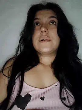 Snapshot of Sophie-hatter chatting on 03/10/25, 04:17 Sophie-hatter online show from 03/10/25, 04:17