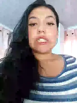 Snapshot of Sophie-hatter chatting on 10/23/25, 03:00 Sophie-hatter online show from 10/23/25, 03:00