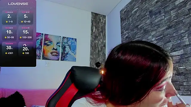 Ariadna sc online show from 10/18/25, 12:28