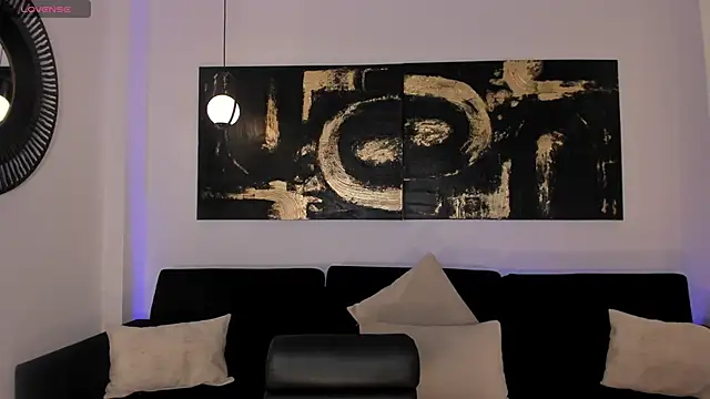 MollySundersX online show from 02/09/25, 11:25