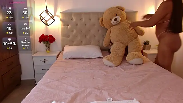 sofia burman online show from 12/31/24, 08:02