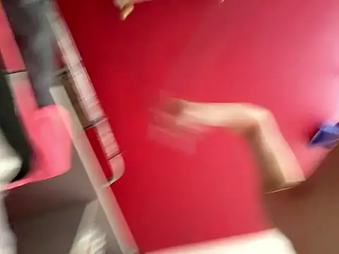 Snapshot of czruz chatting on 03/19/26, 08:18 czruz online show from 03/19/26, 08:18