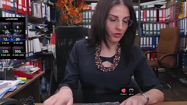 Snapshot of classyladyrellax chatting on 01/16/25, 12:53 classyladyrellax online show from 01/16/25, 12:53