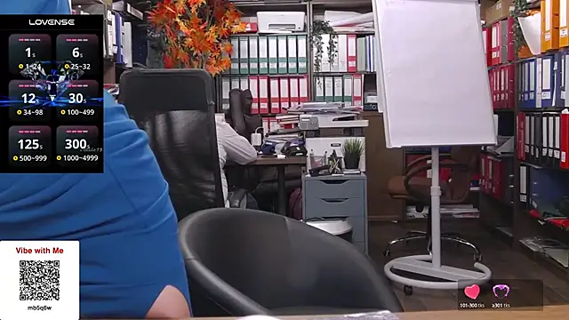 Snapshot of classyladyrellax chatting on 02/27/25, 01:07 classyladyrellax online show from 02/27/25, 01:07