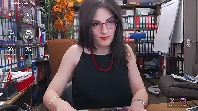 Snapshot of classyladyrellax chatting on 03/06/26, 11:50 classyladyrellax online show from 03/06/26, 11:50