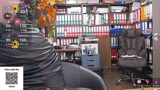 Snapshot of classyladyrellax chatting on 04/04/26, 10:57 classyladyrellax online show from 04/04/26, 10:57