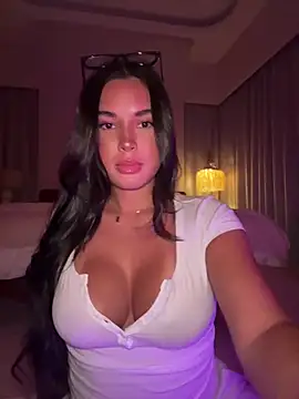 Snapshot of Lizhush_ chatting on 03/12/26, 03:51 Lizhush online show from 03/12/26, 03:51