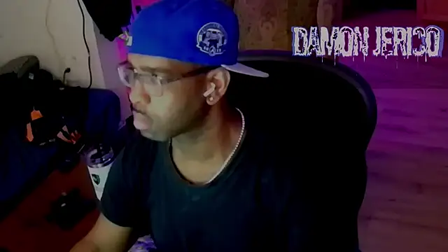 Snapshot of Southernfuckery chatting on 03/25/26, 01:44 Southernfuckery online show from 03/25/26, 01:44