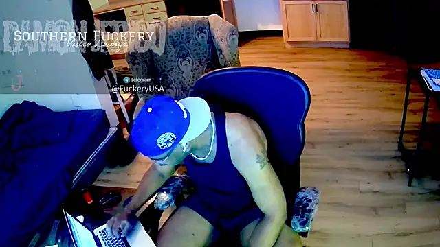 Snapshot of Southernfuckery chatting on 04/09/26, 06:19 Southernfuckery online show from 04/09/26, 06:19