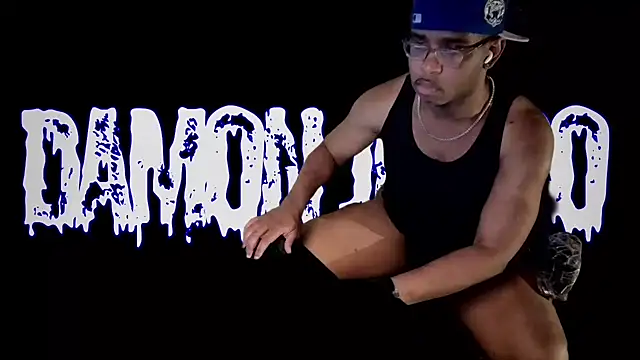 Snapshot of Southernfuckery chatting on 04/23/26, 04:03 Southernfuckery online show from 04/23/26, 04:03