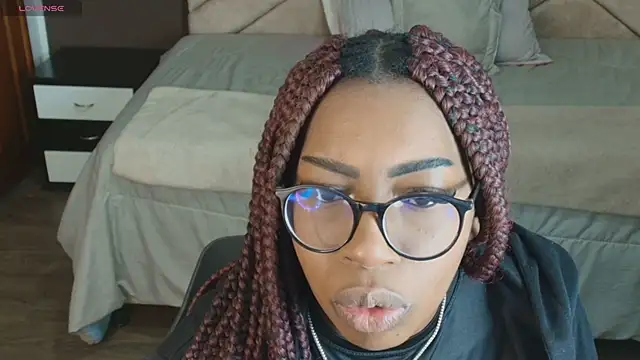 Raquel jones online show from 02/21/25, 11:44