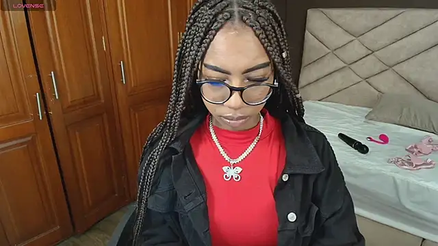 Raquel jones online show from 09/16/25, 12:06