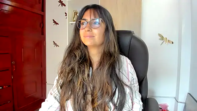 Snapshot of Isabellaa22_1 chatting on 11/15/25, 05:31 Isabellaa22 1 online show from 11/15/25, 05:31