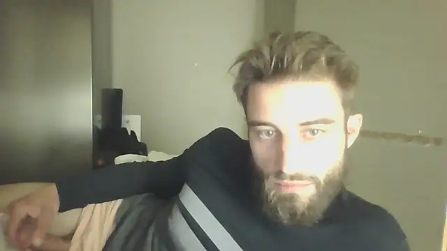 Vekie 007 online show from 05/12/26, 08:50