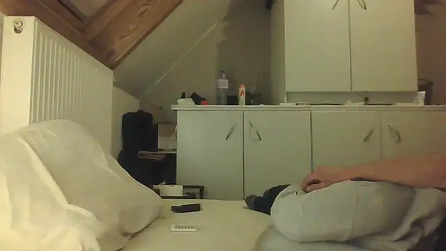 Vekie 007 online show from 05/22/26, 12:51