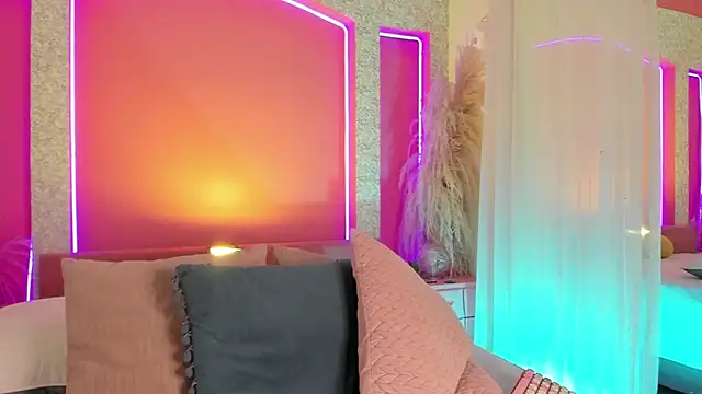 Aurora aaa online show from 12/10/24, 07:54