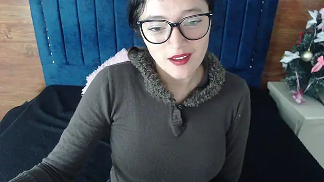 lunazulsj online show from 12/23/24, 03:12