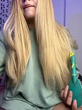 Snapshot of Grecia_21 chatting on 02/07/25, 09:26 Grecia 21 online show from 02/07/25, 09:26