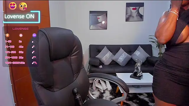 Snapshot of Alison_Lemos chatting on 02/13/25, 11:17 Alison Lemos online show from 02/13/25, 11:17