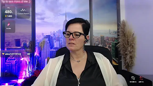 Snapshot of ninarandmann chatting on 12/13/24, 05:10 ninarandmann online show from 12/13/24, 05:10