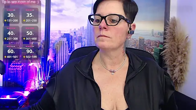 Snapshot of ninarandmann chatting on 12/21/24, 02:47 ninarandmann online show from 12/21/24, 02:47